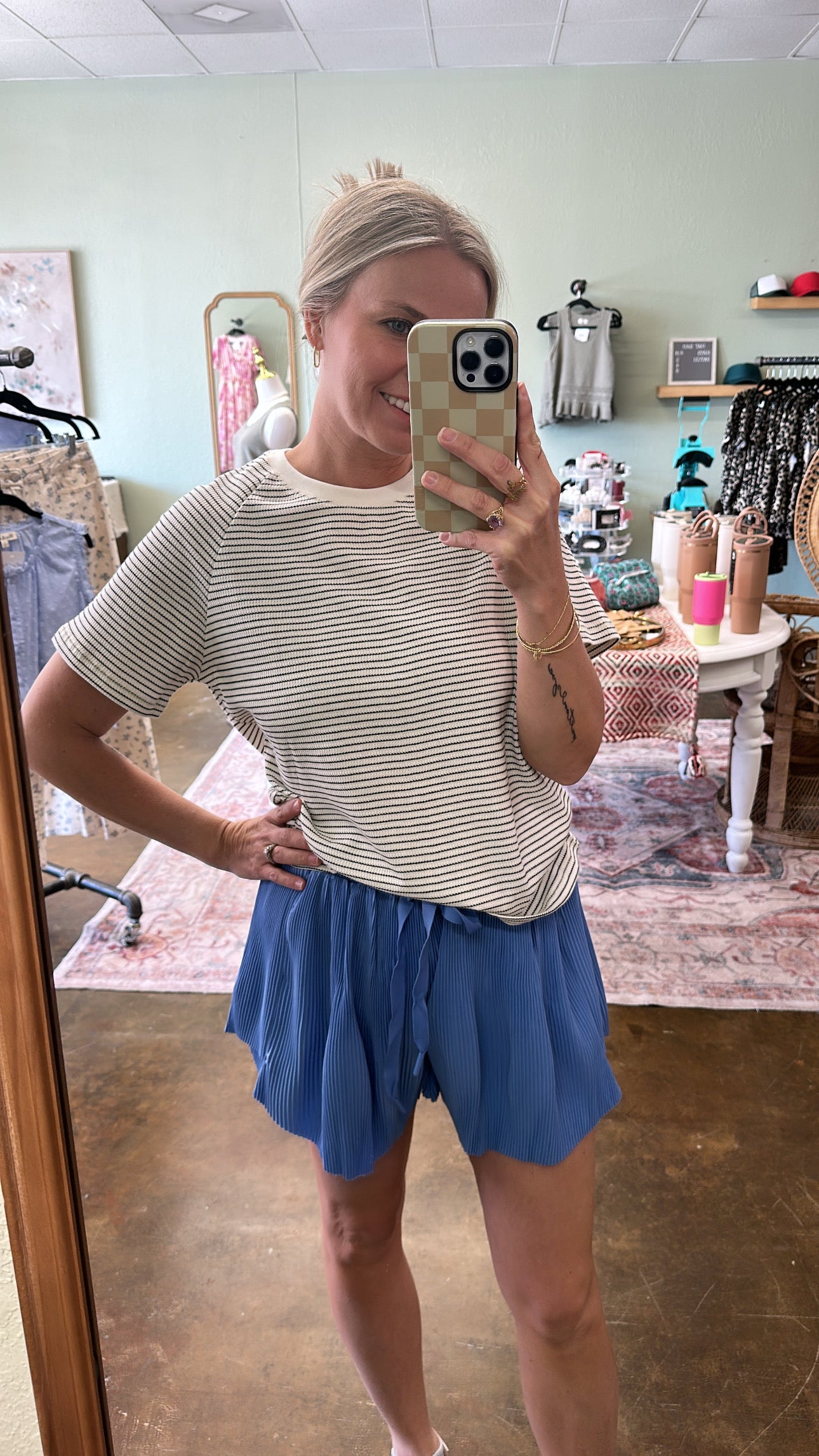 Pleated Athletic Shorts - Blue