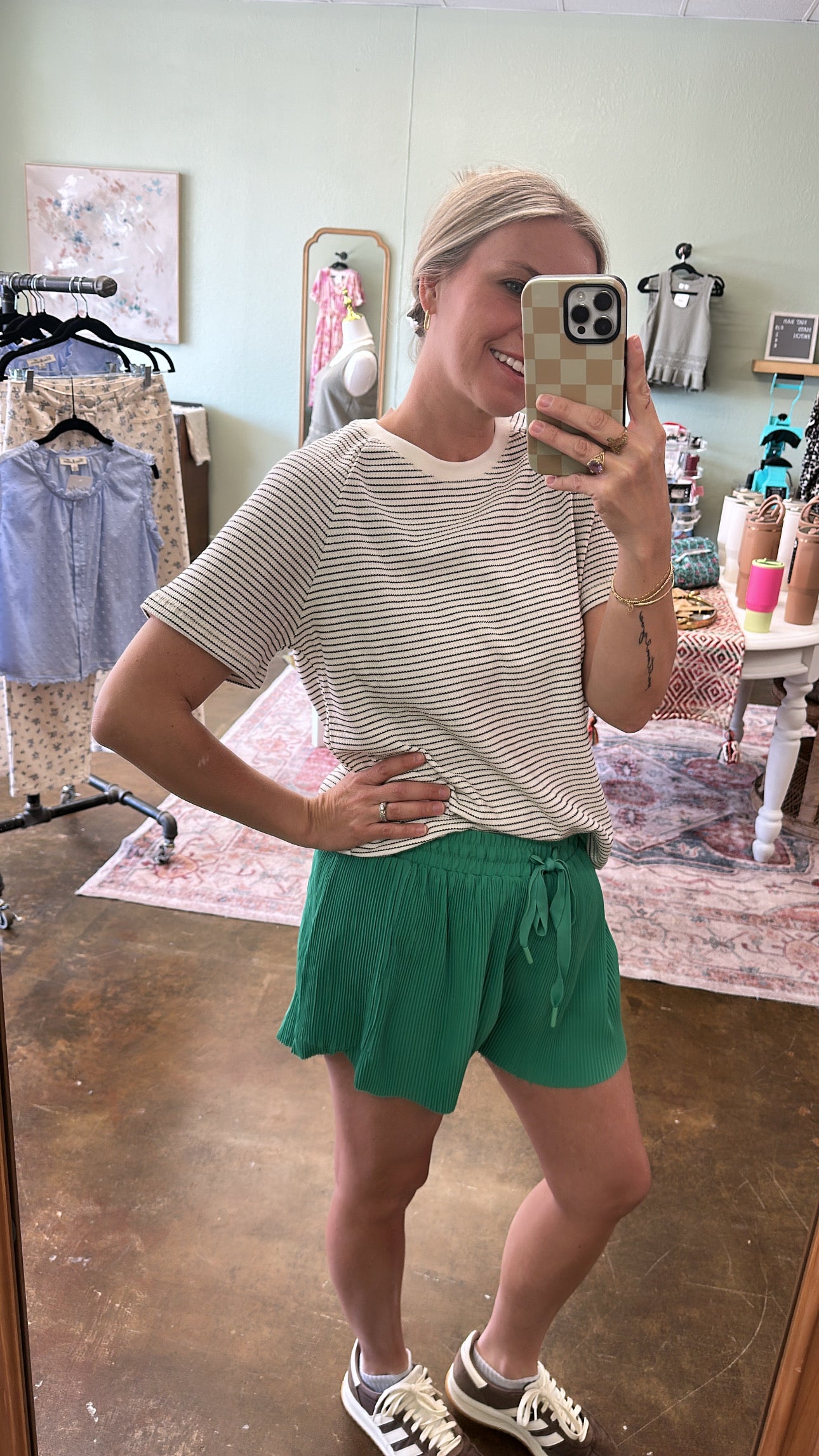 Pleated Athletic Shorts - Green