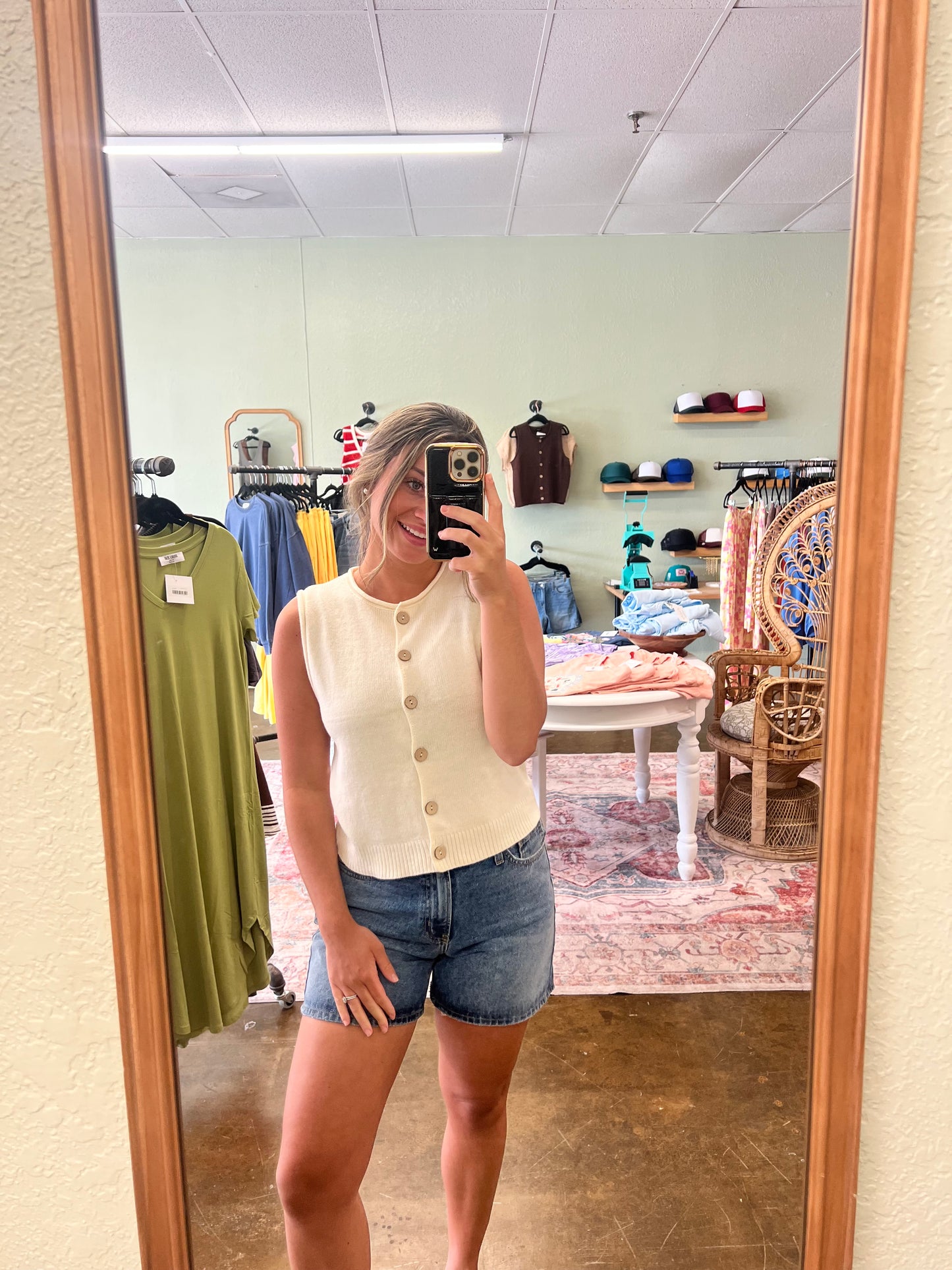 Vanilla Sweater Vest